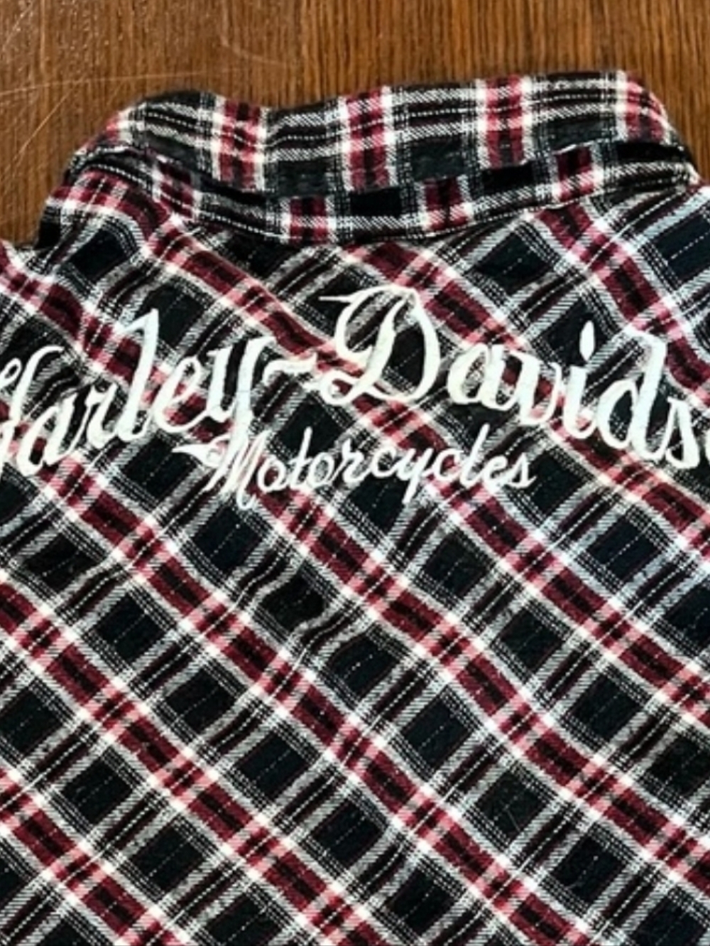 Harley Davidson red black silver long sleeve button down shirt - XL - Picture 3 of 6